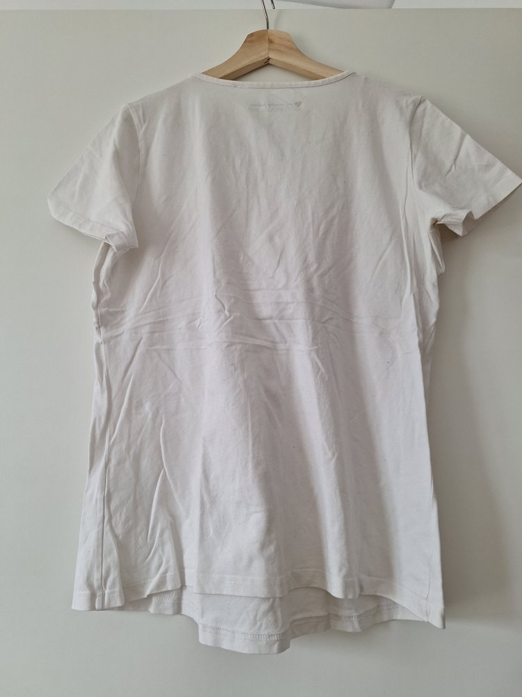 weißes praktisches und komfortables Umstands- und Stillshirt Gr. 40/42