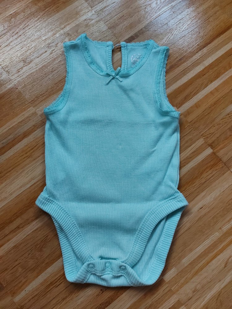 türkiser ärmelloser Body bzw. Kurzarmbody Gr. 56