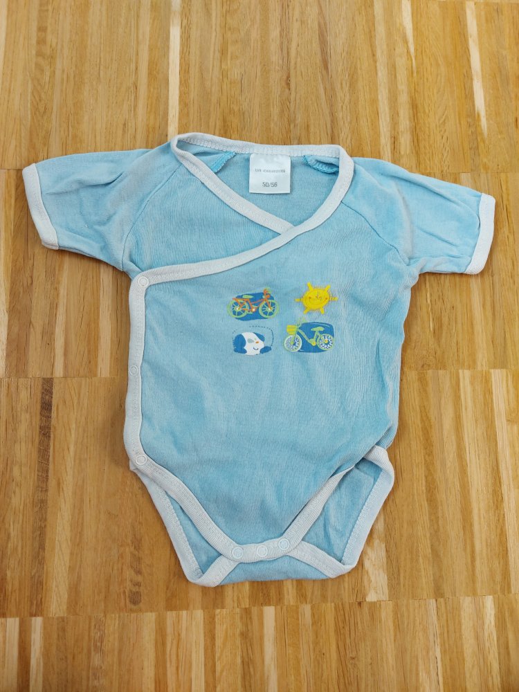 hellblauer Kurzarmbody Wickelbody Gr. 50-56