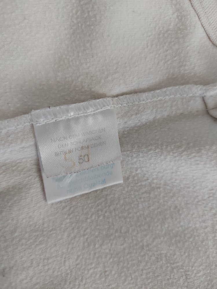 weißer Neugeborenen-Babyschlafsack mit Ärmeln 50 cm