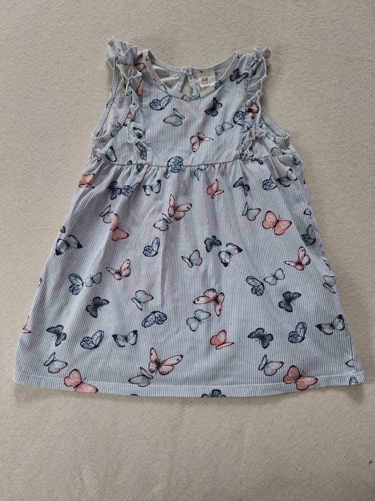 hellblaues Kleidchen mit Schmetterlingen, Gr. 86