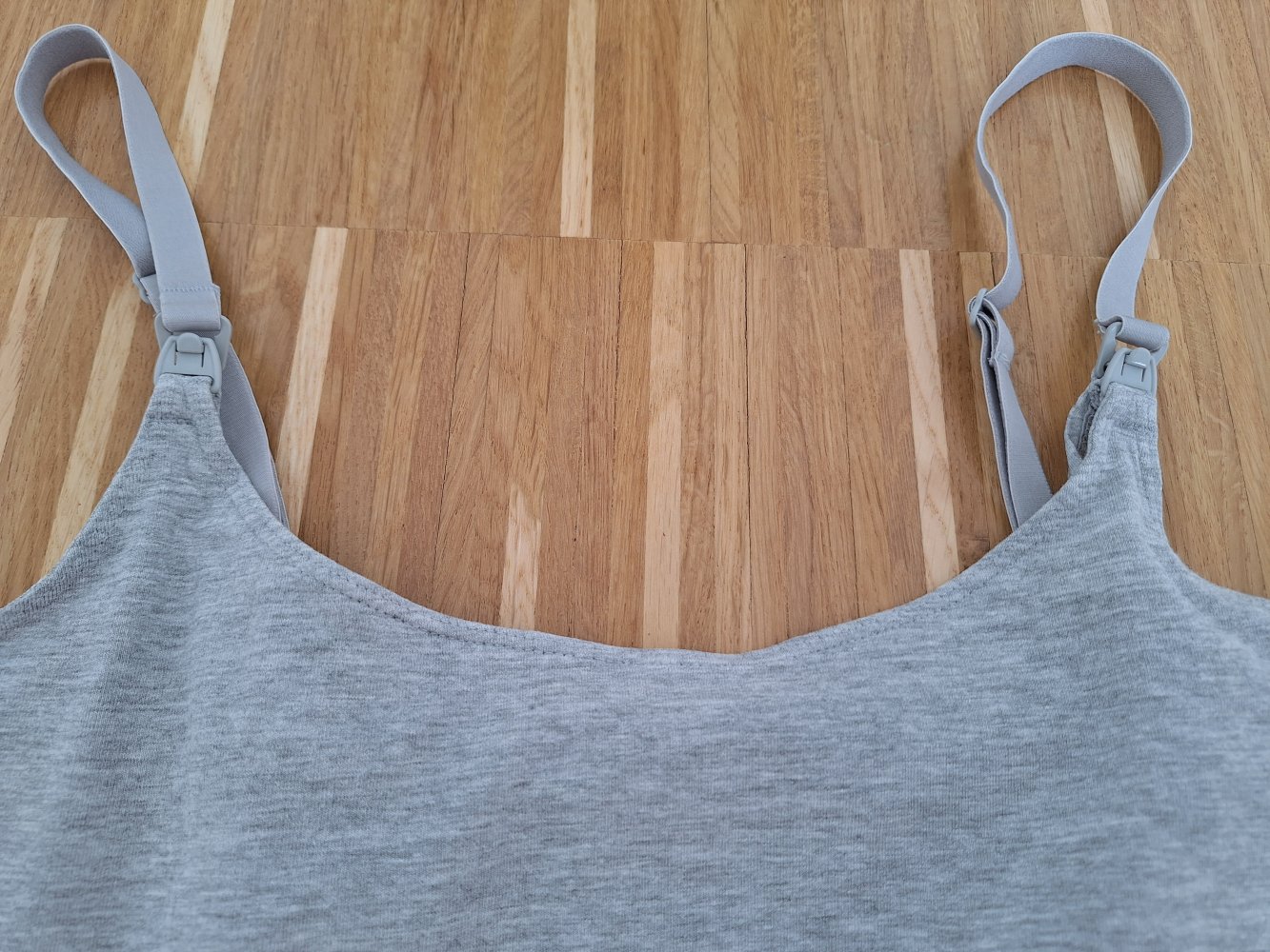 Graues Spaghettiträger-Top Stilltop Gr. L