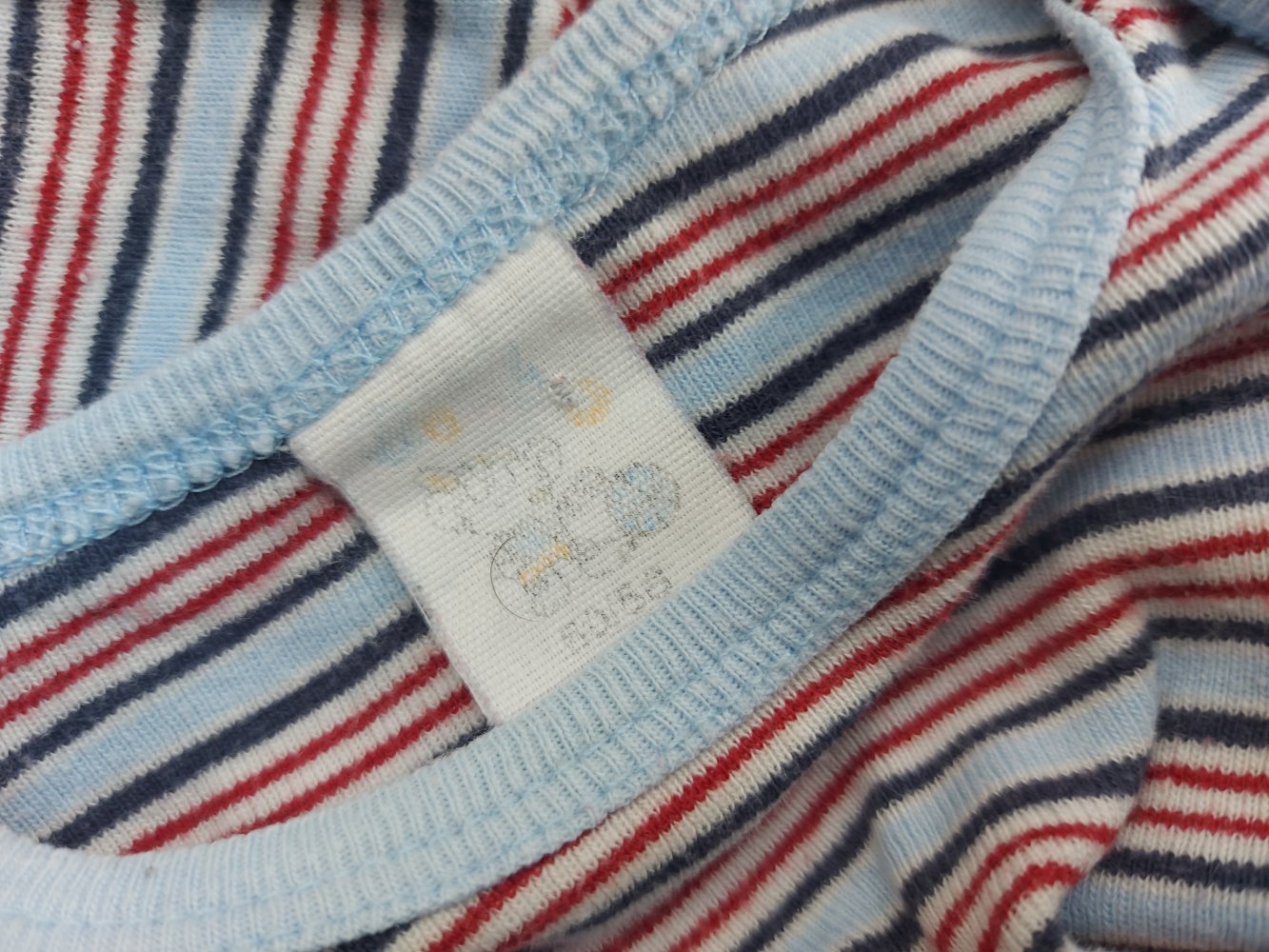 blau rot gestreifter Langarmbody Gr. 50/56