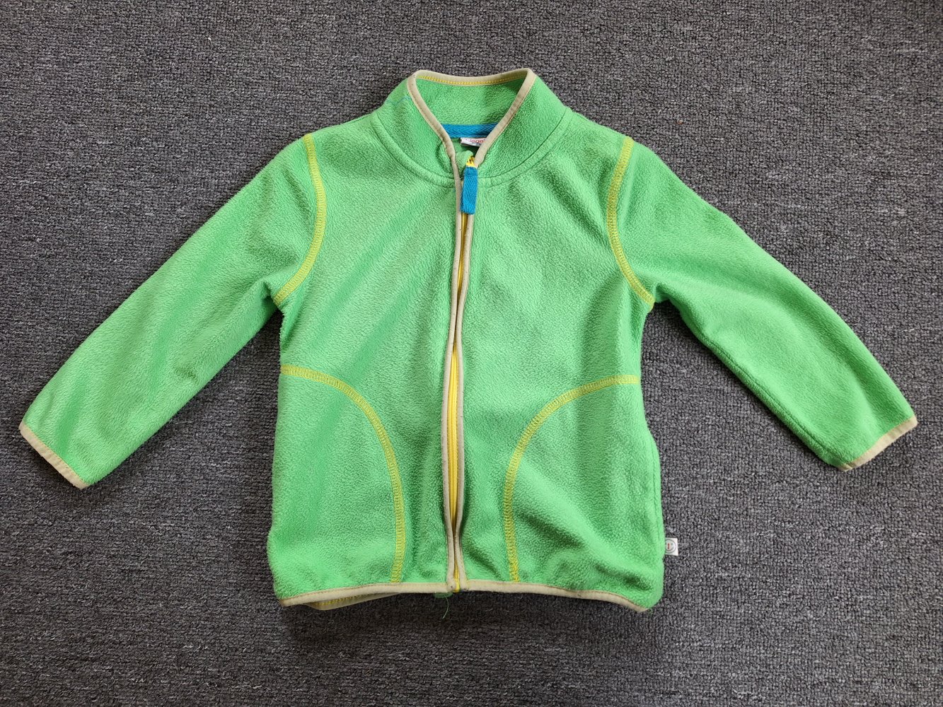grüne Fleecejacke, Gr. 86 unisex / geschlechtsneutral