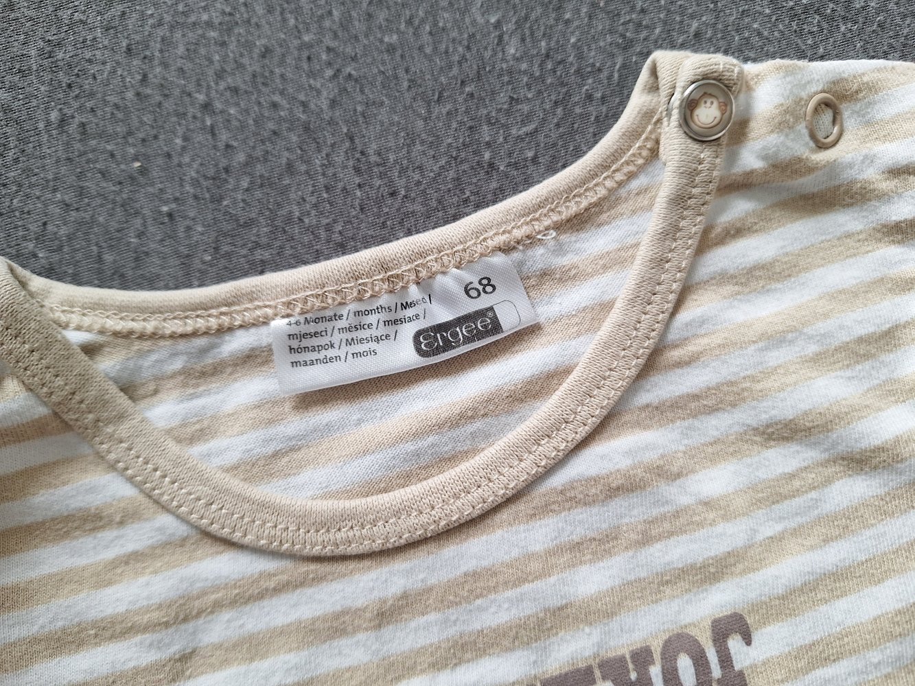 langärmliger weiß-braun gestreifter Babypullover mit Äffchen Gr. 68 Longsleeve / Shirt unisex / geschlechtsneutral