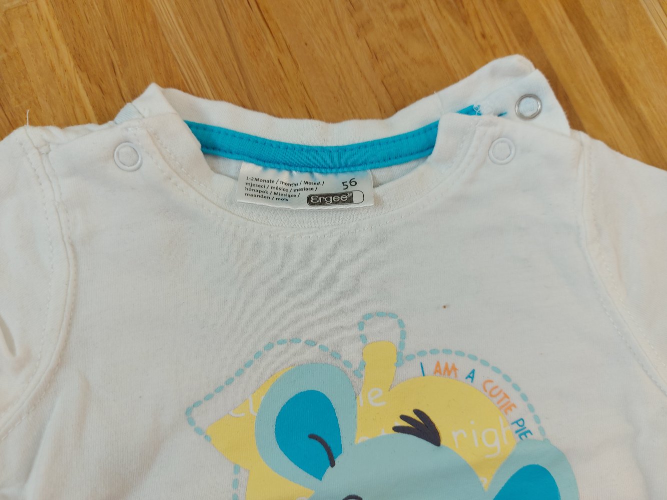 weißes Babytshirt mit kleiner Maus cutie pie