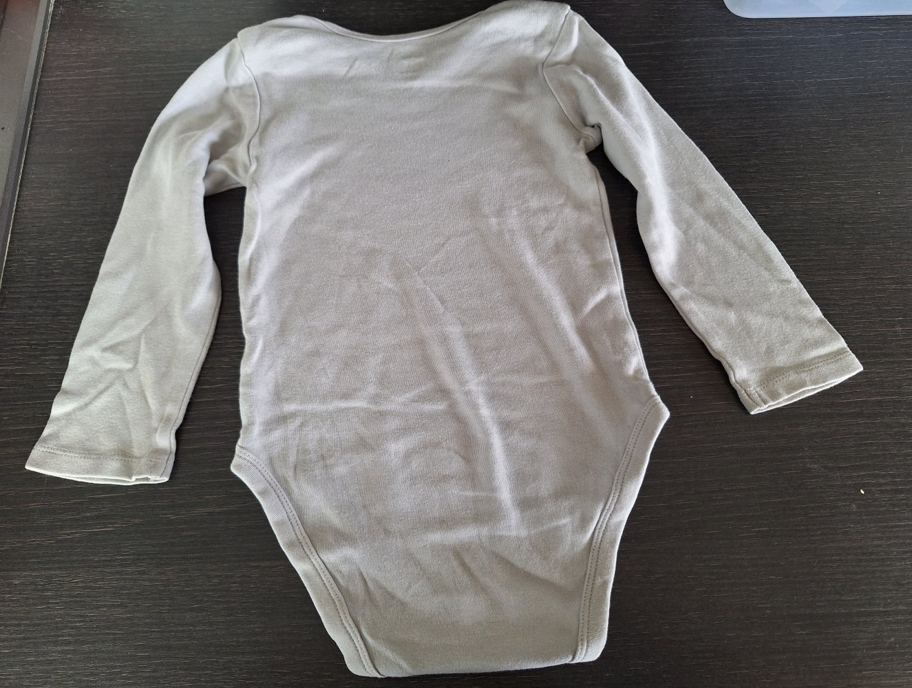 grauer Langarmbody happy family in Gr. 92