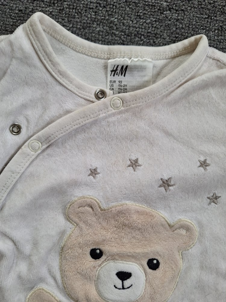 Schlafstrampler aus Velours mit Teddybär, Gr. 92 unisex