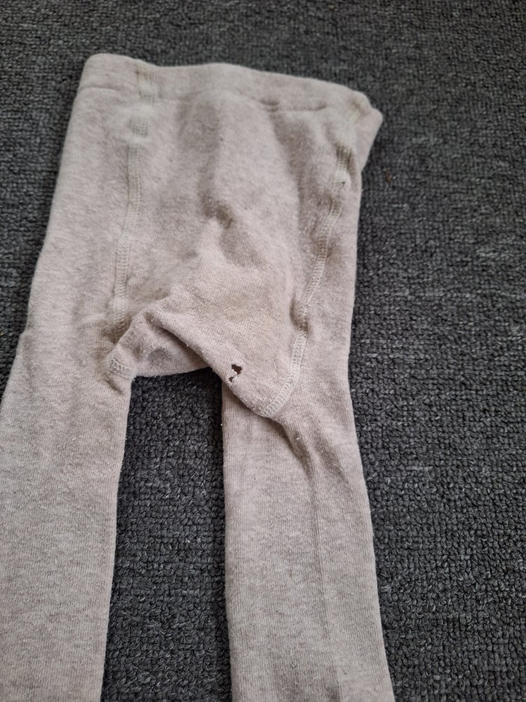 Beigefarbene Strumpfhose Gr. 86/92 cremefarben