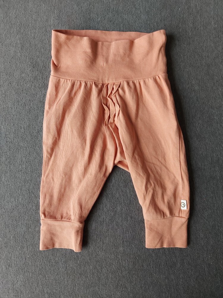Apricotfarbene Babyhose mit breitem Bund von müsli, Gr. 56
