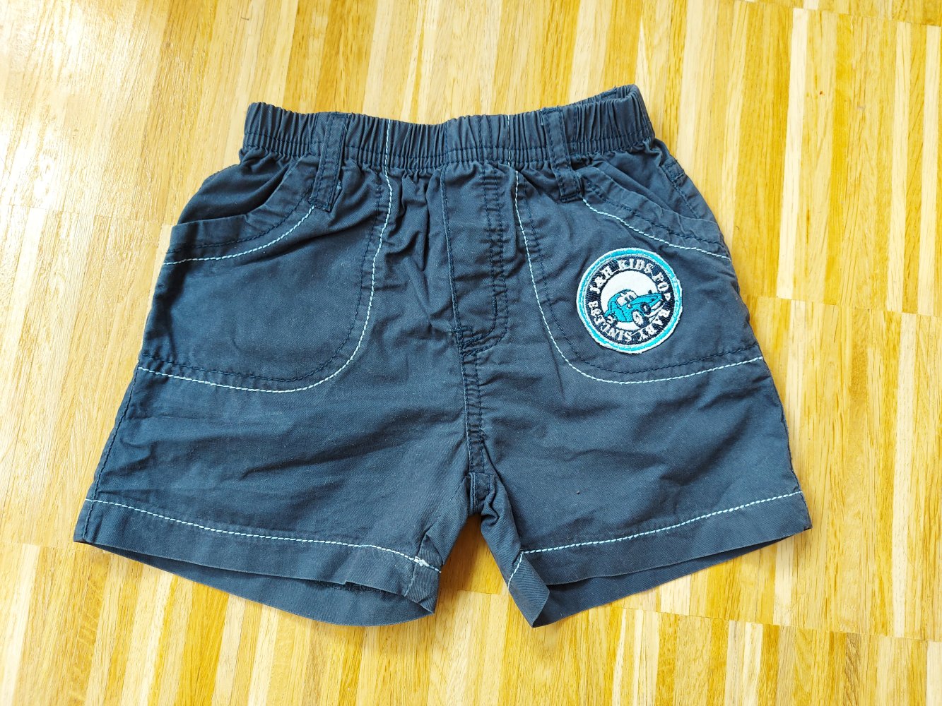 kurze Hose mit Auto-Motiv für kleine Baby-Jungs, ca. Gr. 80/86