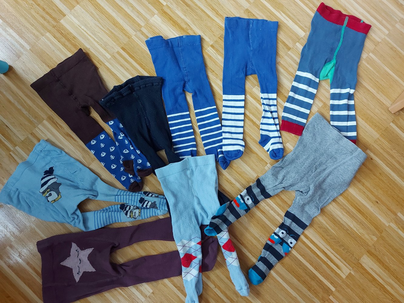 Strumpfhosenset Gr. 62/68 (9 Stück)