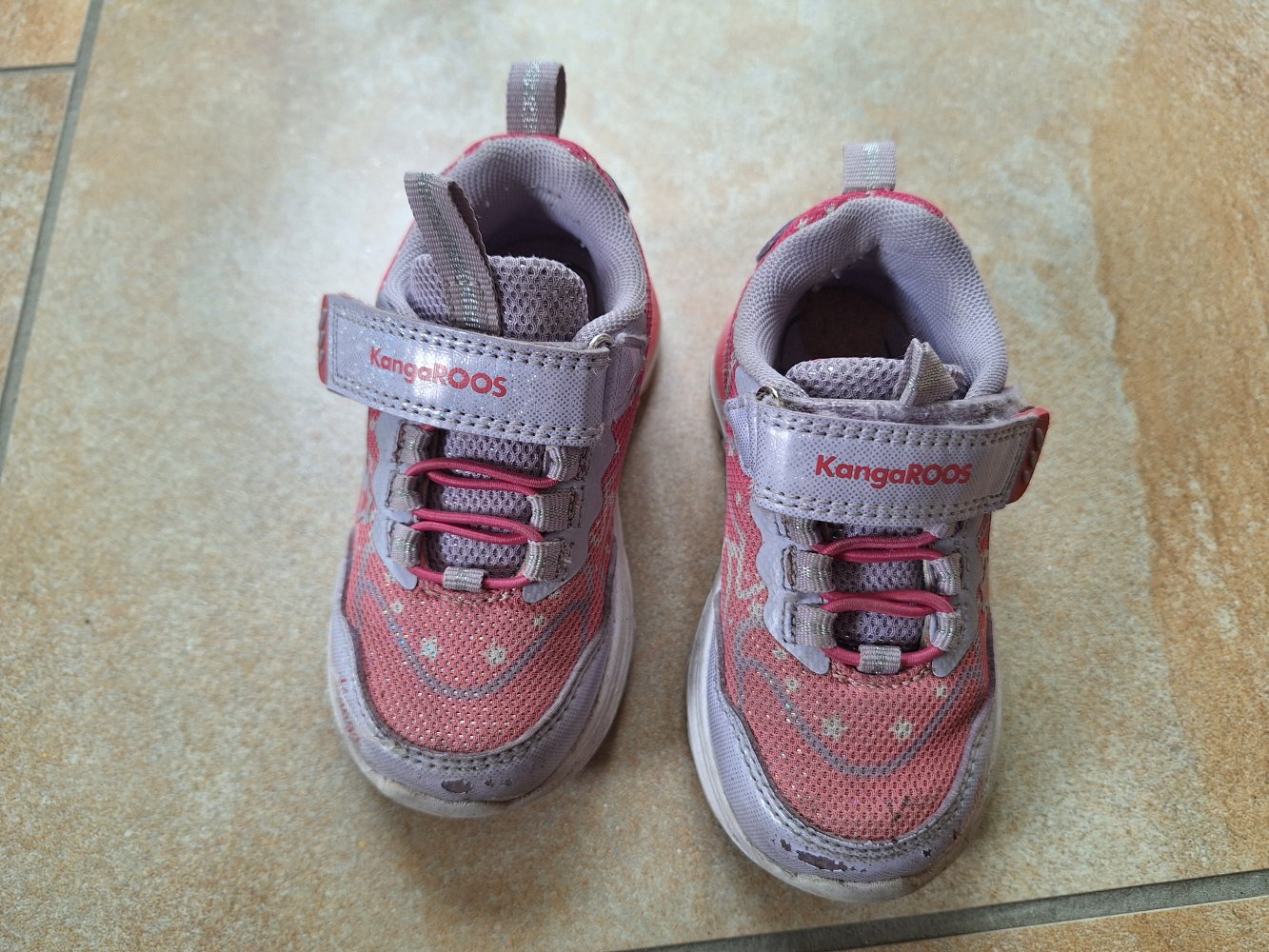 Pink-lila kangaroos Leucht-Sneaker Gr. 23