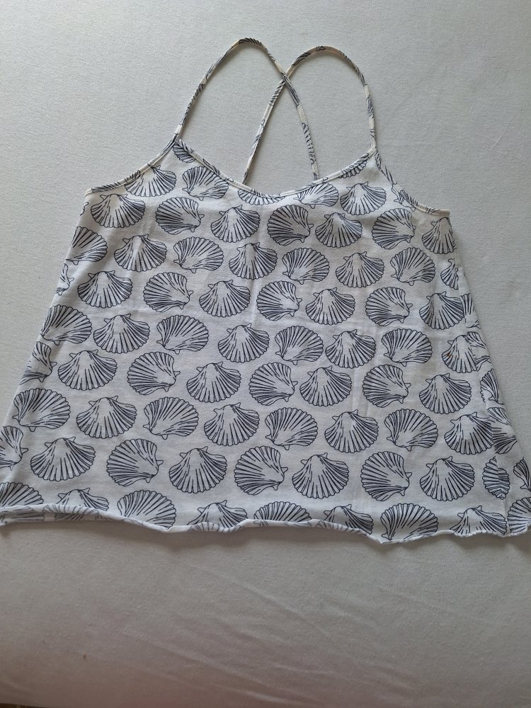 Weißes Spaghettiträger-Top mit Muscheln Gr. S