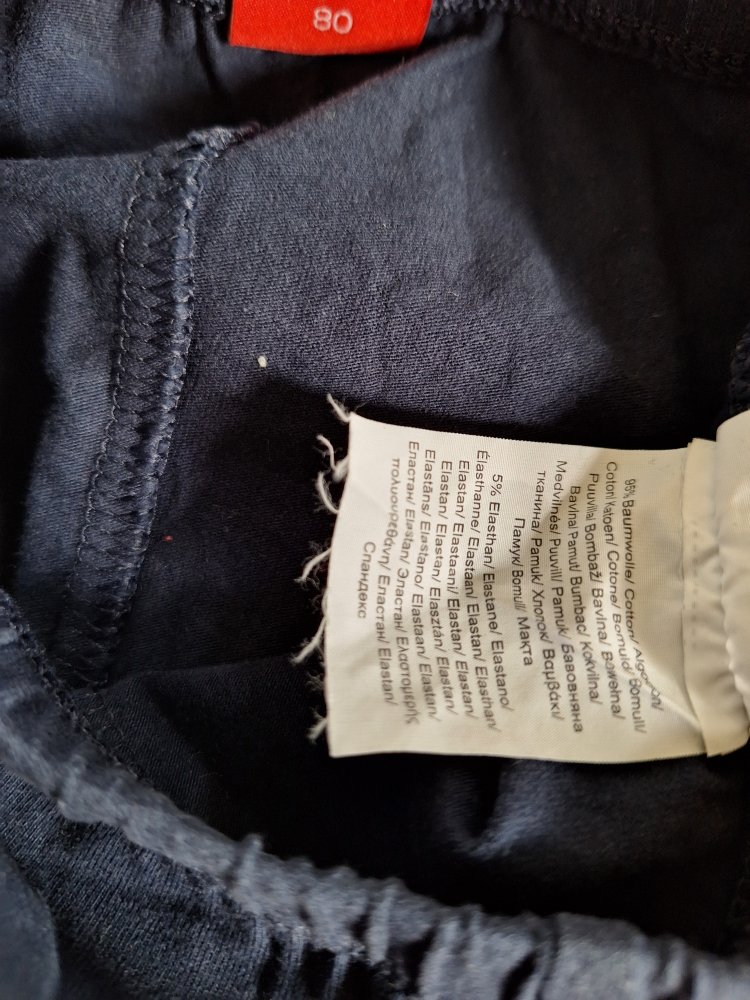 kurze dunkelblaue Hose Gr. 80 s.Oliver