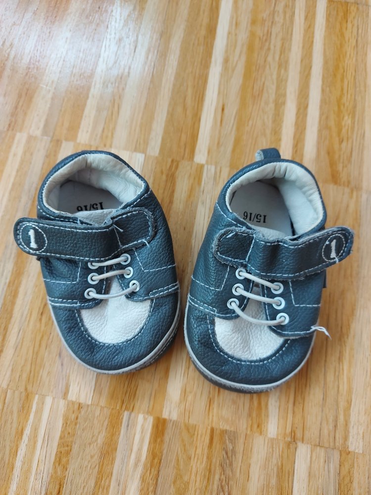 schöne Erstlingsschühchen Gr. 15/16