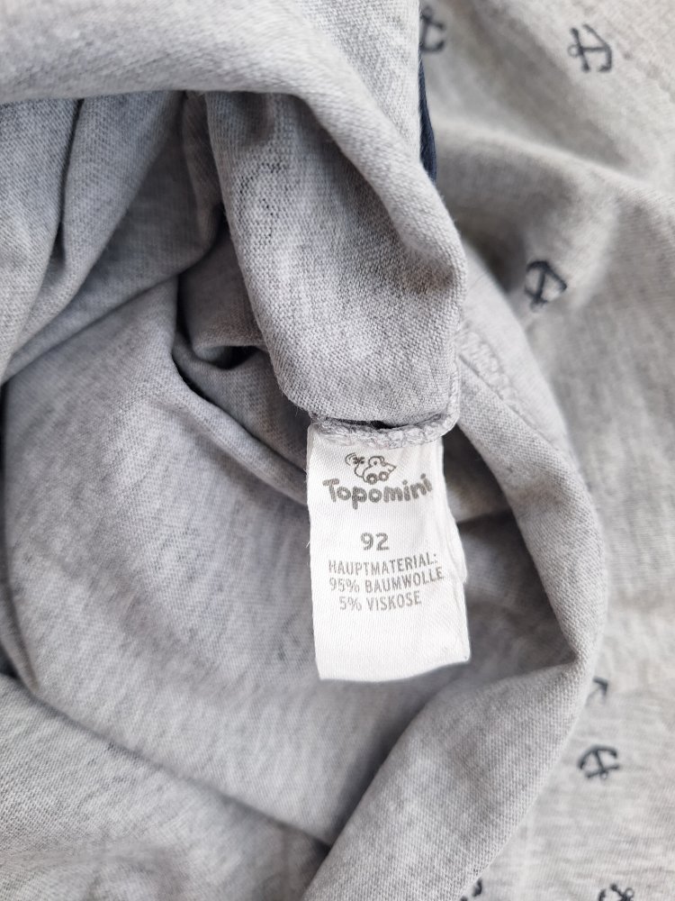 Graues Poloshirt mit Ankern Gr. 92