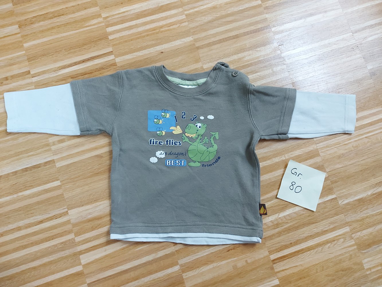 langärmliger khakigrüner Babypullover mit Drachen, Gr. 80
