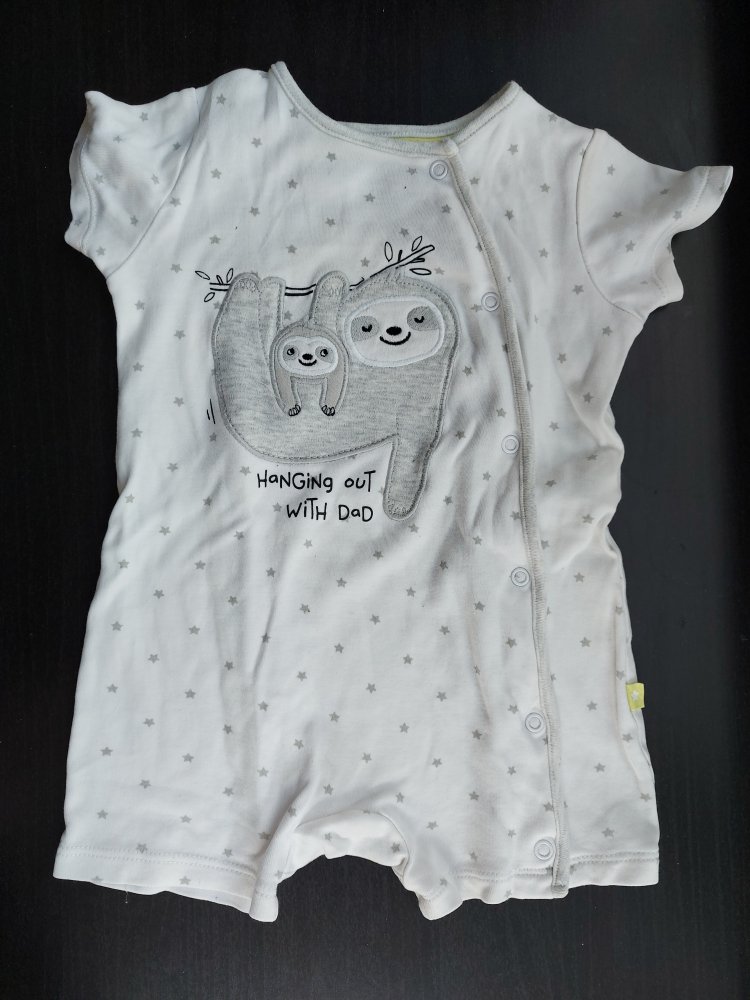 Süßer Babypyjama /Schlafstrampler hanging out with dad 74