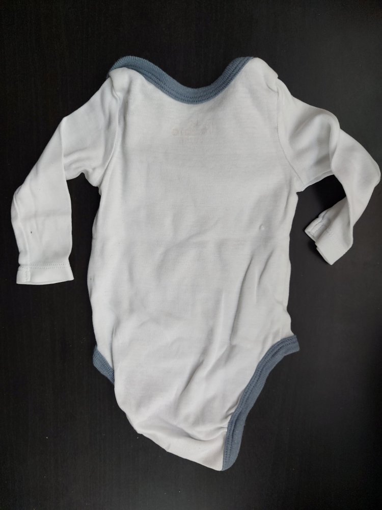 Weiß-blauer kuniboo Langarmbody Gr. 50/56 upside down