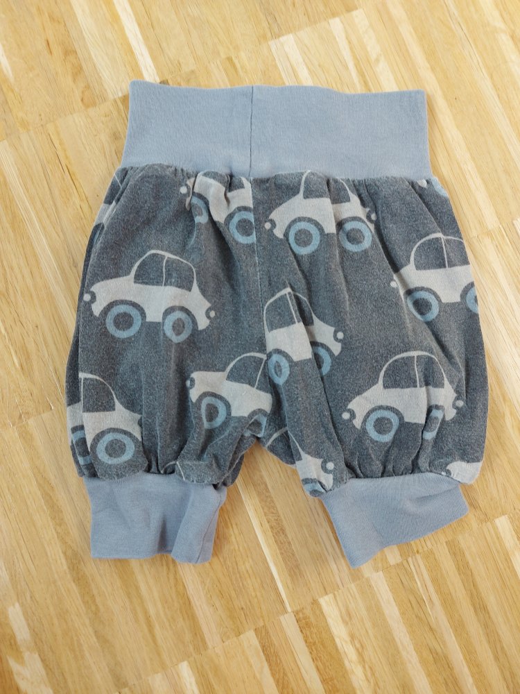 braune Babyschlupfhose mit Autos / Schlupfhose