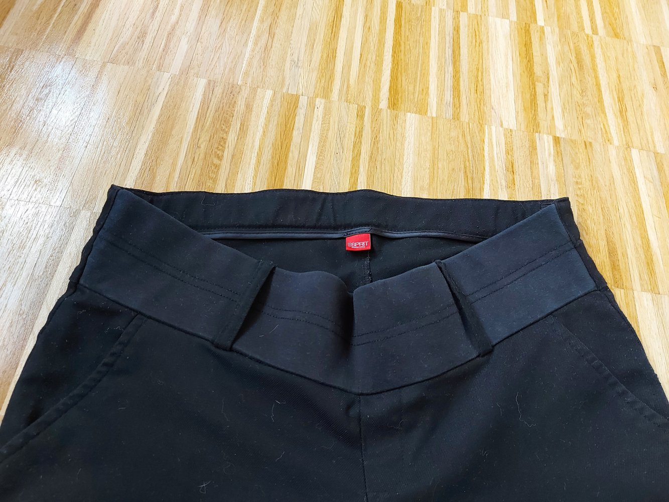 schwarze Esprit-Umstandshose Gr. 36 Stoffhose