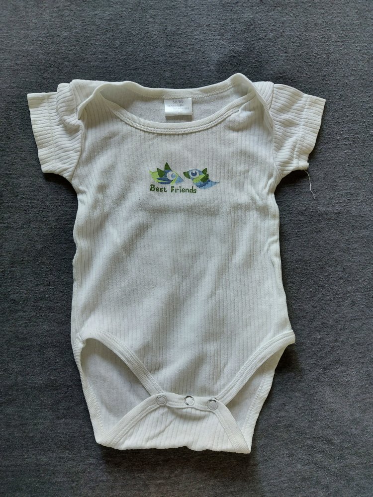 weißer Kurzarmbody Gr. 50/56 best friends