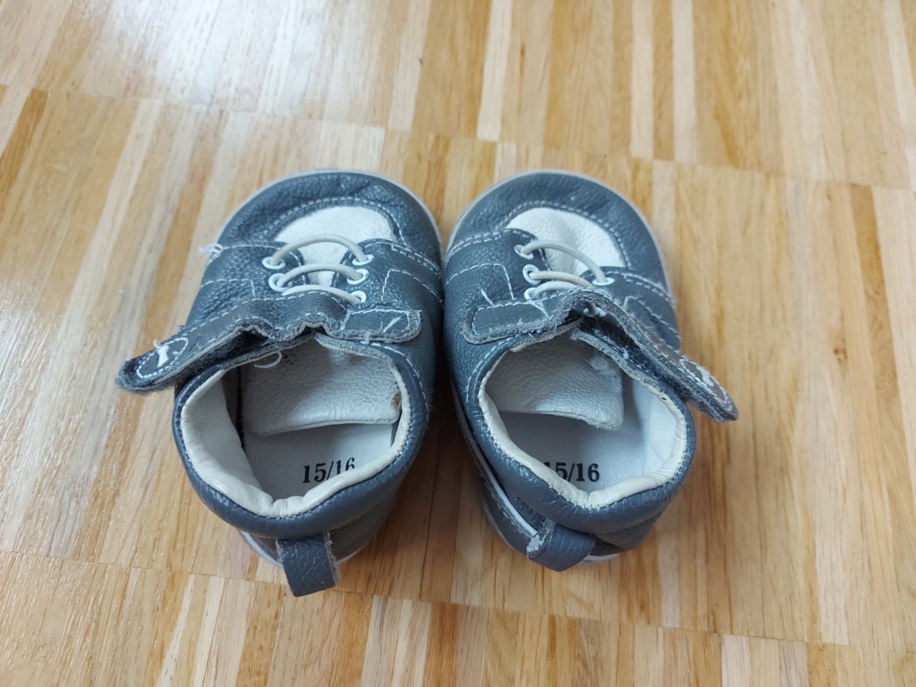 schöne Erstlingsschühchen Gr. 15/16