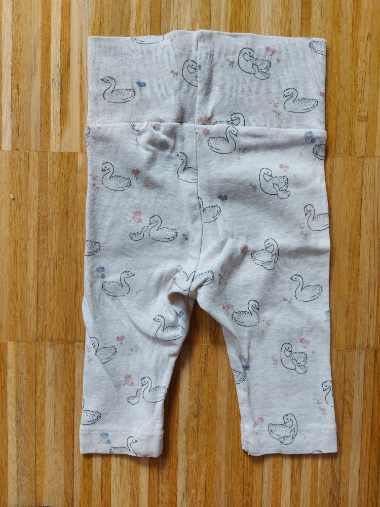 Cremefarbenes Babyset 2-teilig: Hose und Haarband mit Schleife Gr. 62 Schwäne