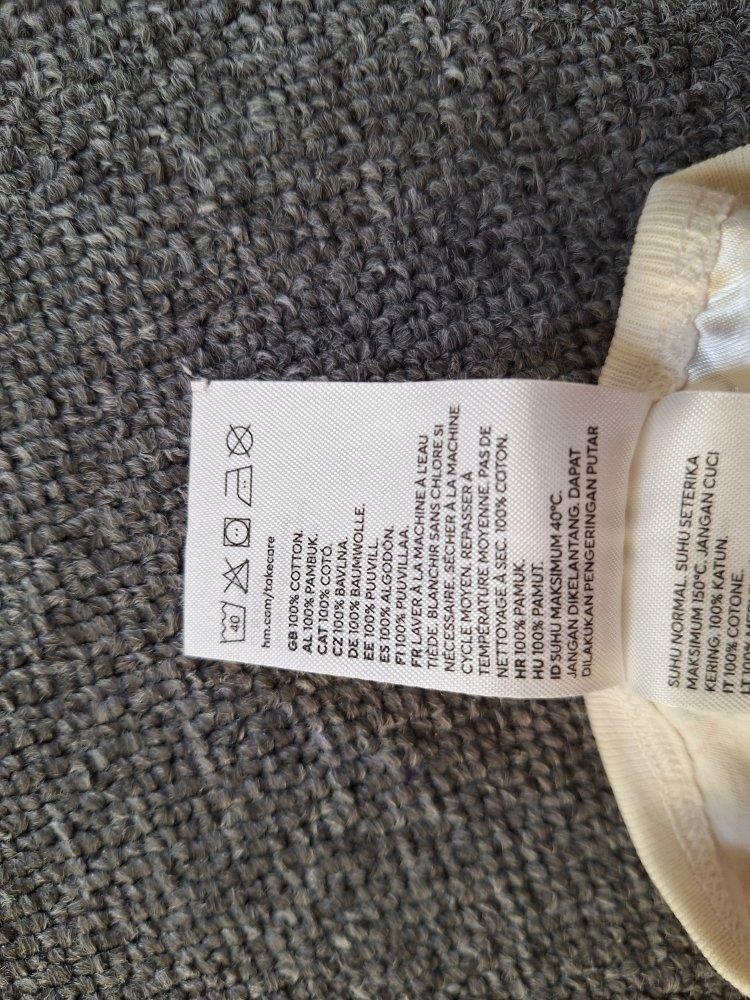 Kurzer gemusterter Schlafanzug Gr. 80 unisex