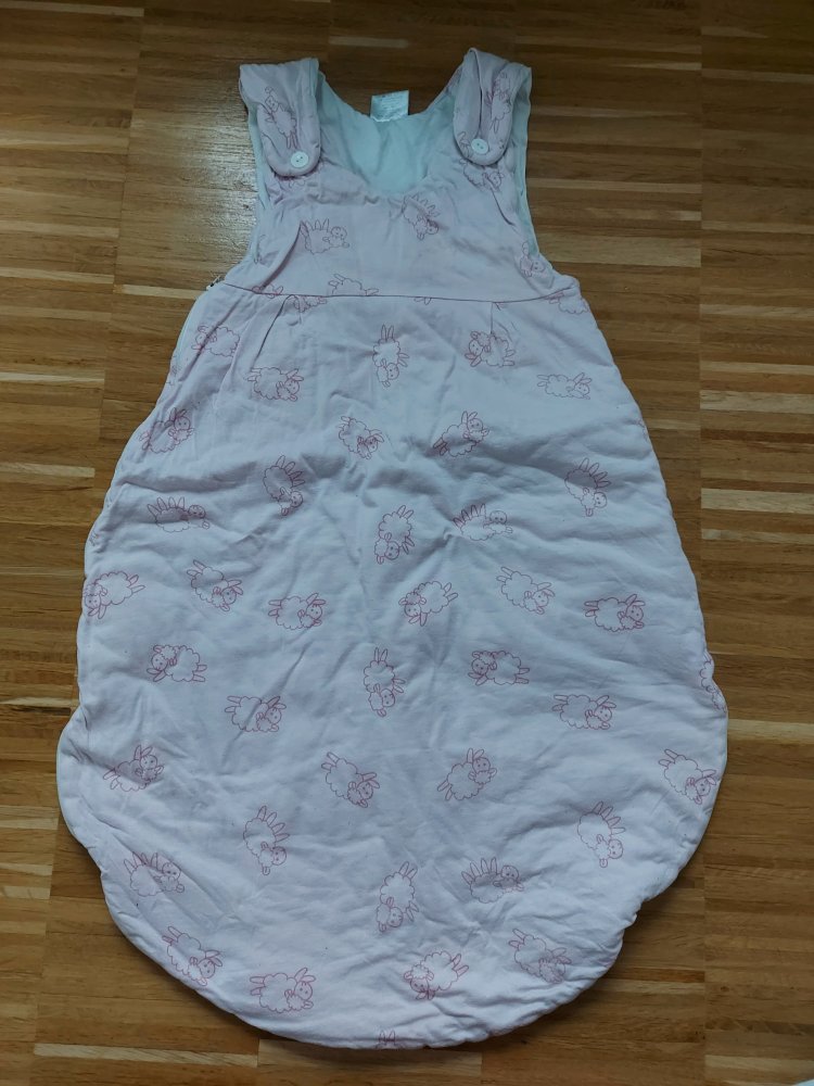 rosa Babyschlafsack mit Schäfchen, Gr. 74/80