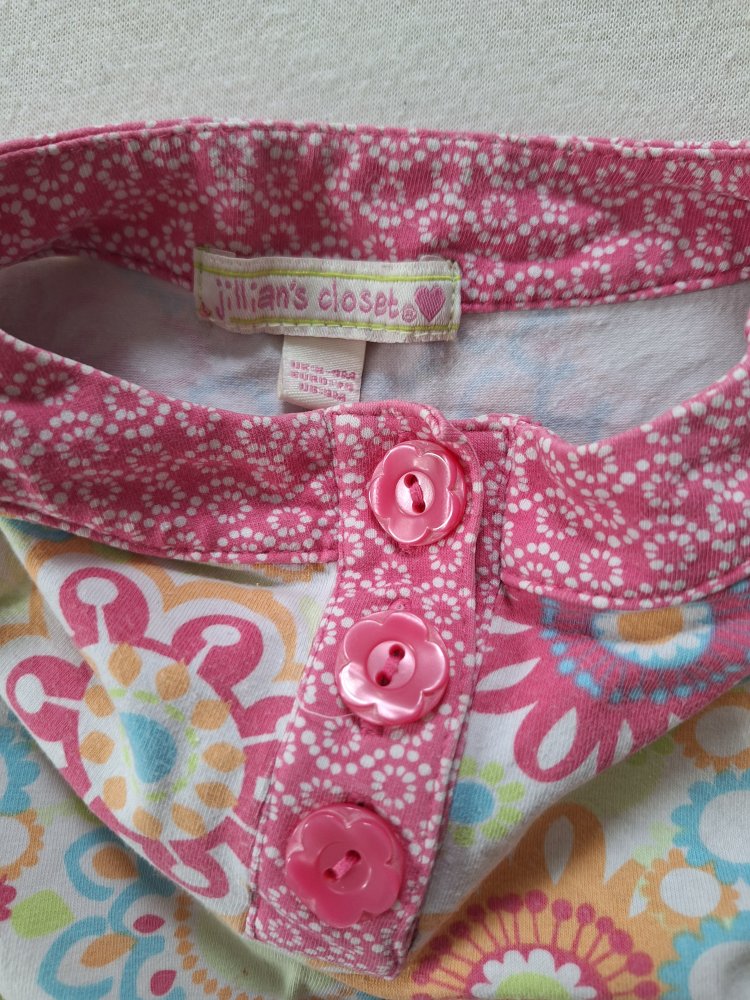 Sehr süßes buntes Kleidchen mit Blumenmuster, Gr. 74