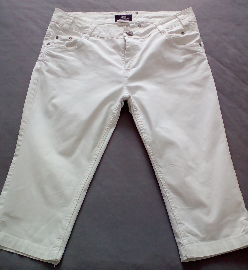 Caprihose - Jeans - Background - Gr. 42
