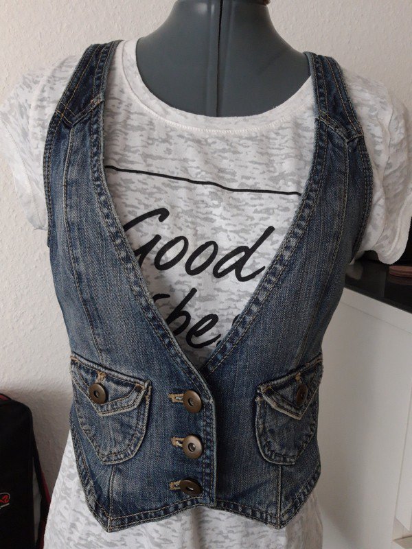 Sehr schöne Jeans- Weste 