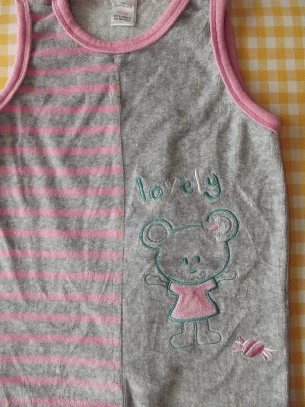 Zwei schöne Strampler