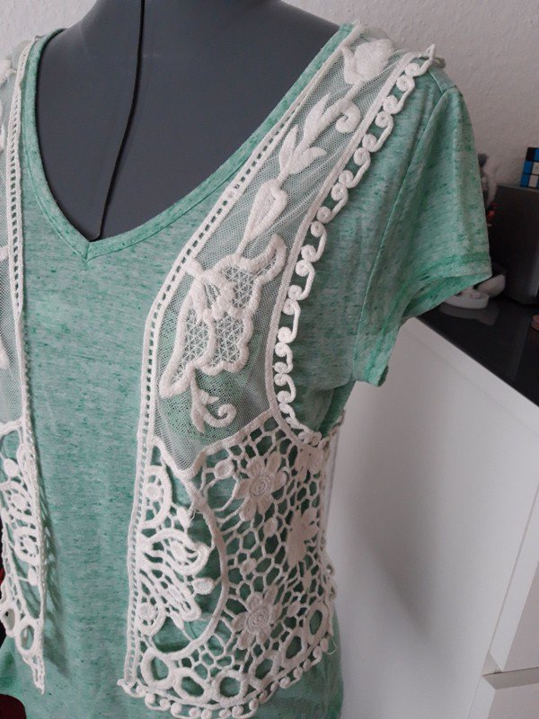 Sehr schöne weiße Weste 