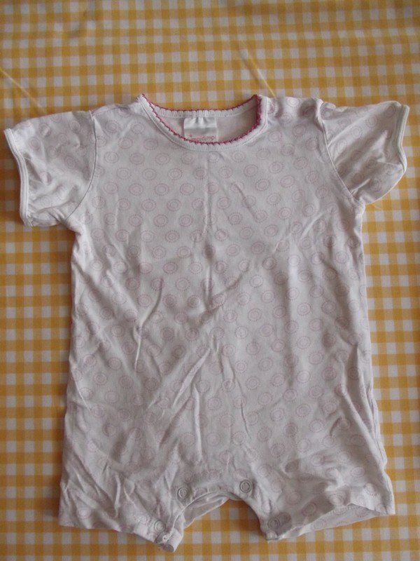 Sehr schöne kurze Nachtwäsche