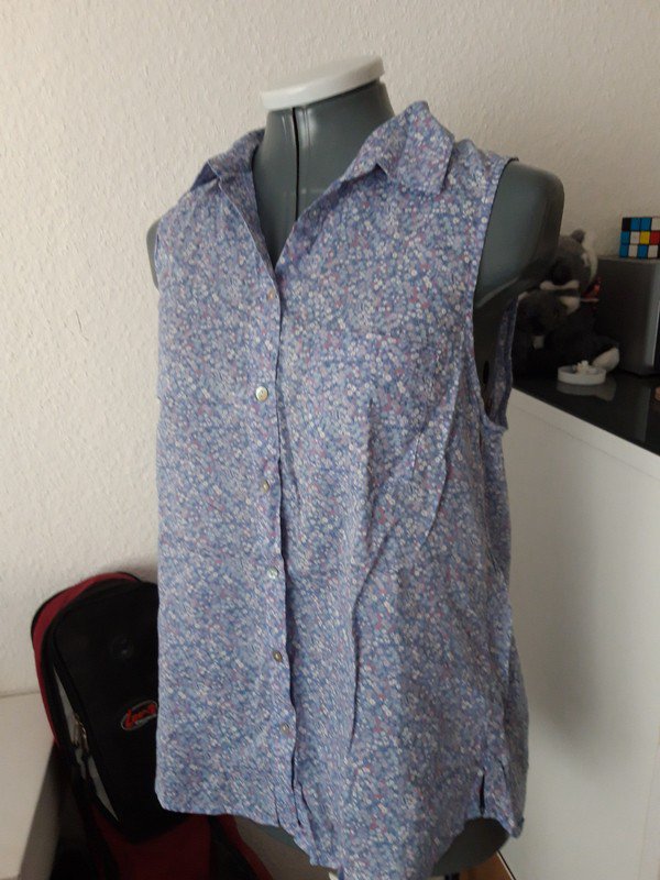 Süße Bluse mit Blumenmuster