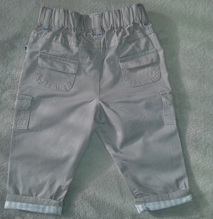 Sehr schöne graue Hose Gr.62/ 68 