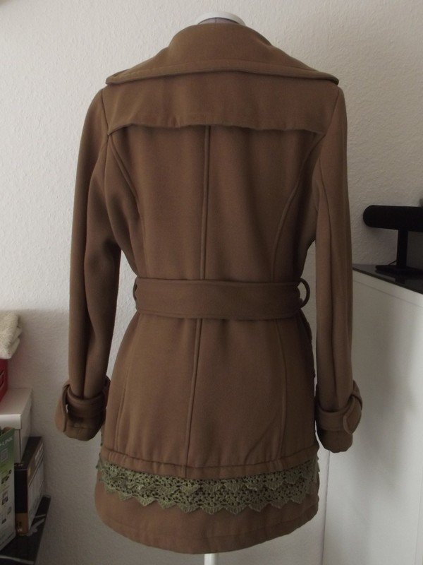 Sehr schöne warme Beige Winter-Jacke