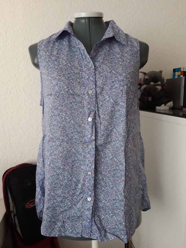 Süße Bluse mit Blumenmuster