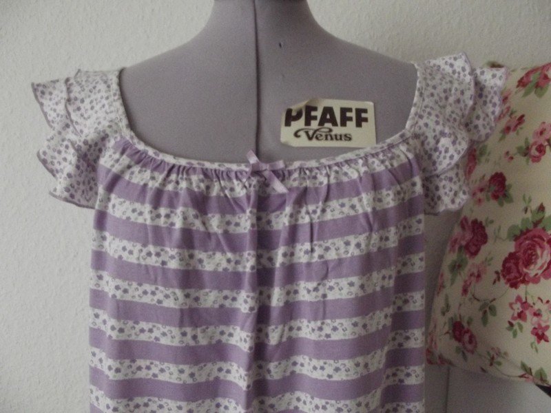 Sehr schönes Nachthemd