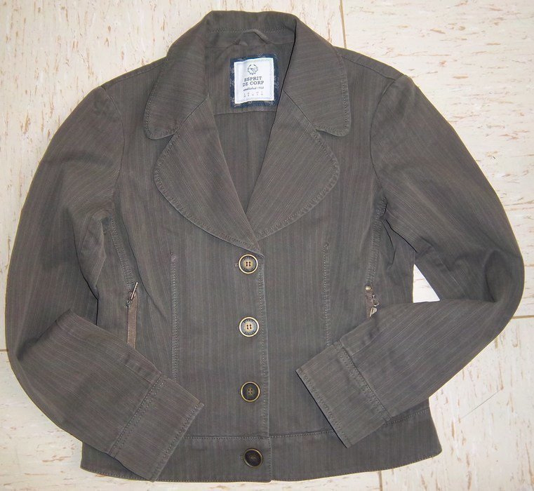 Sehr schöne Neuwertige Jacke von Esprit
