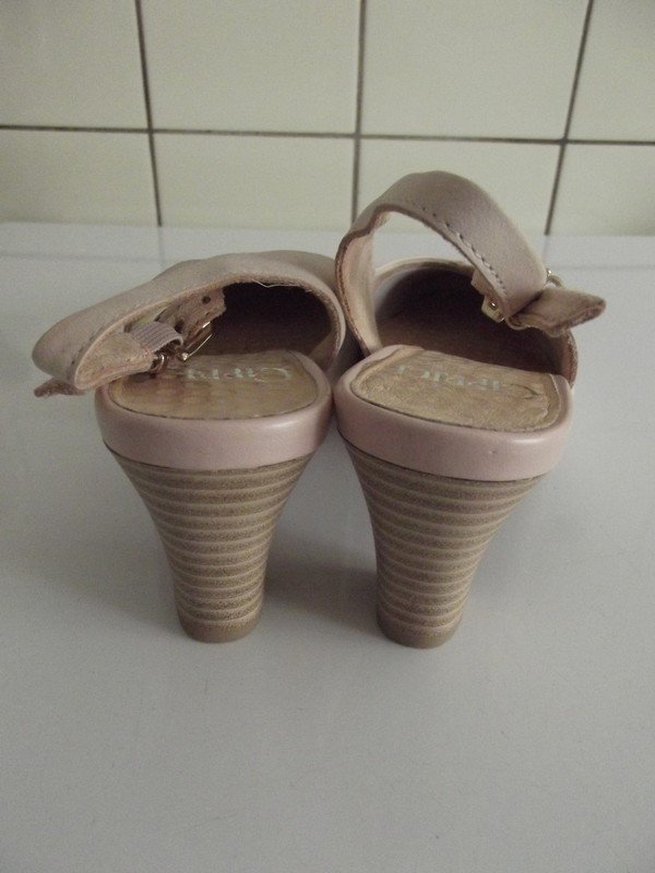 Sehr schöne Leder Slingpumps von Caprice Wie Neu