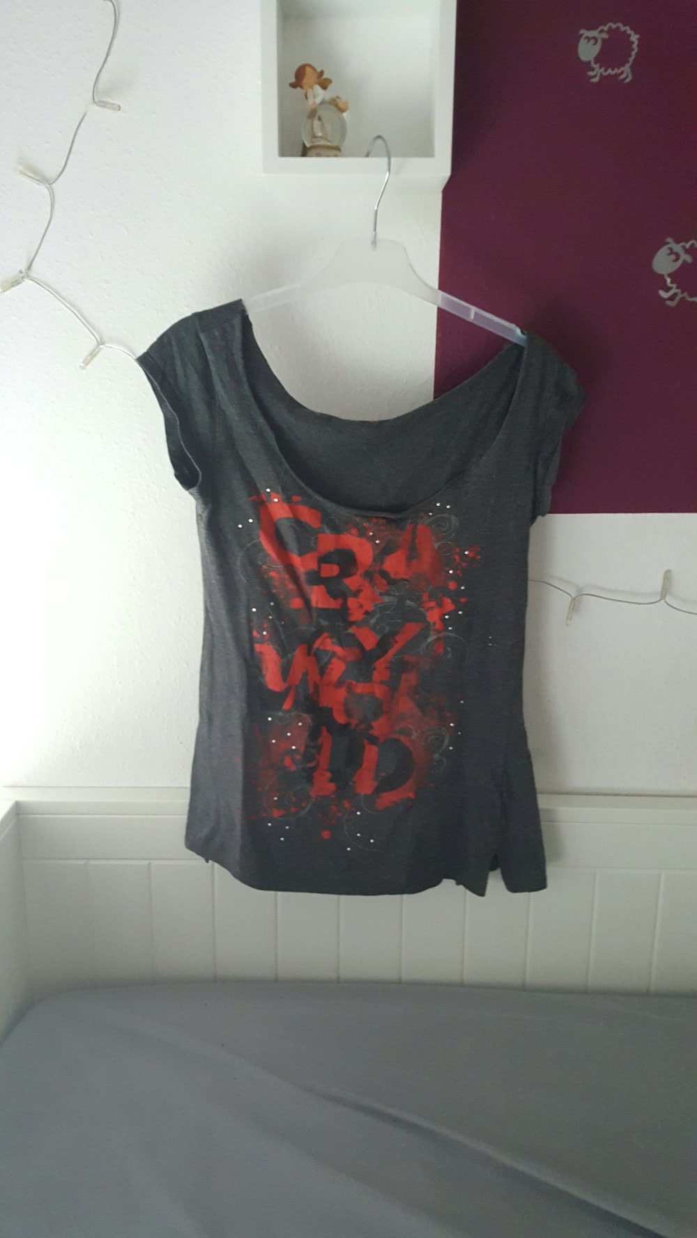 schönes neuwertiges tshirt 