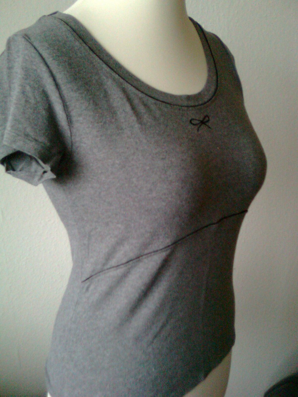 T-Shirt in grau
