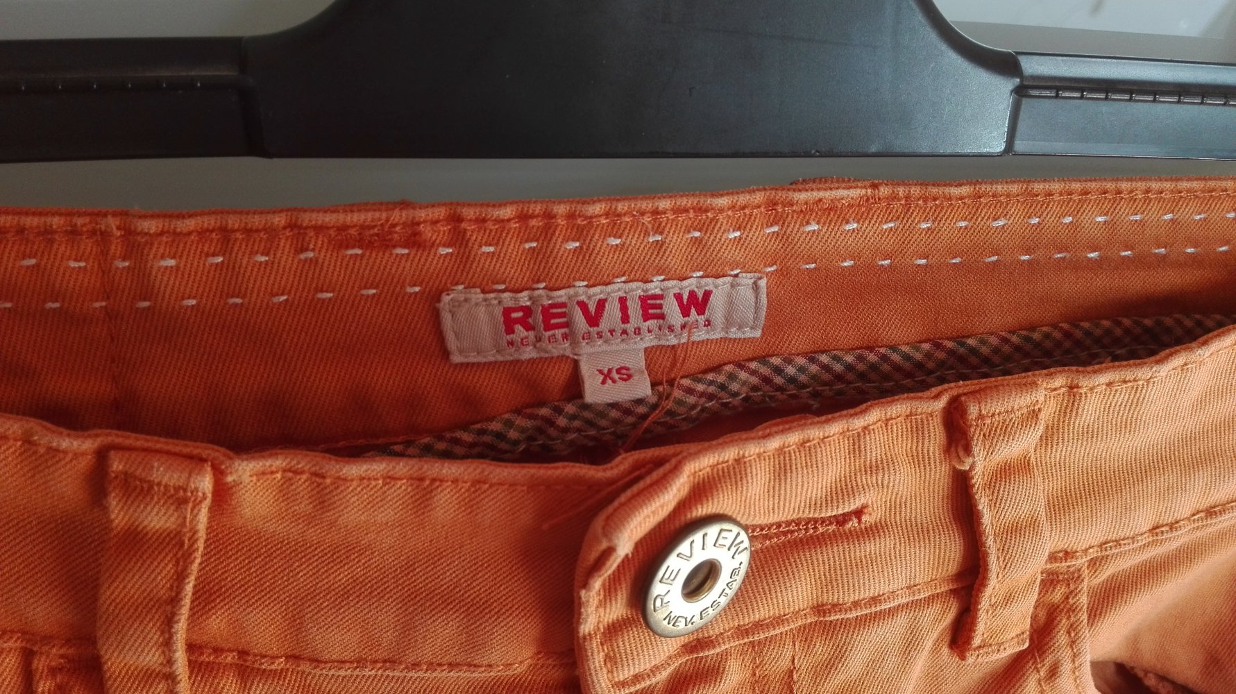Hose in currygelb / orange von Review Größe XS 34