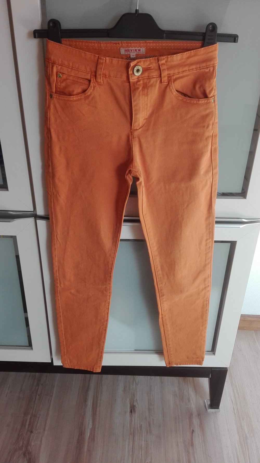 Hose in currygelb / orange von Review Größe XS 34