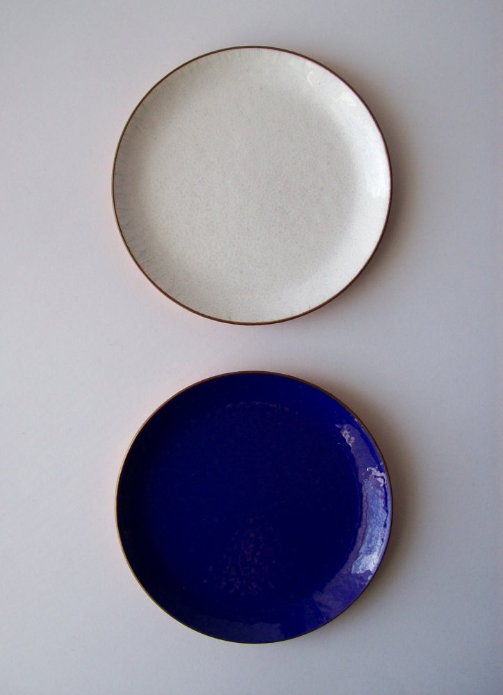 4 Untersetzer Emaille Echt Vintage