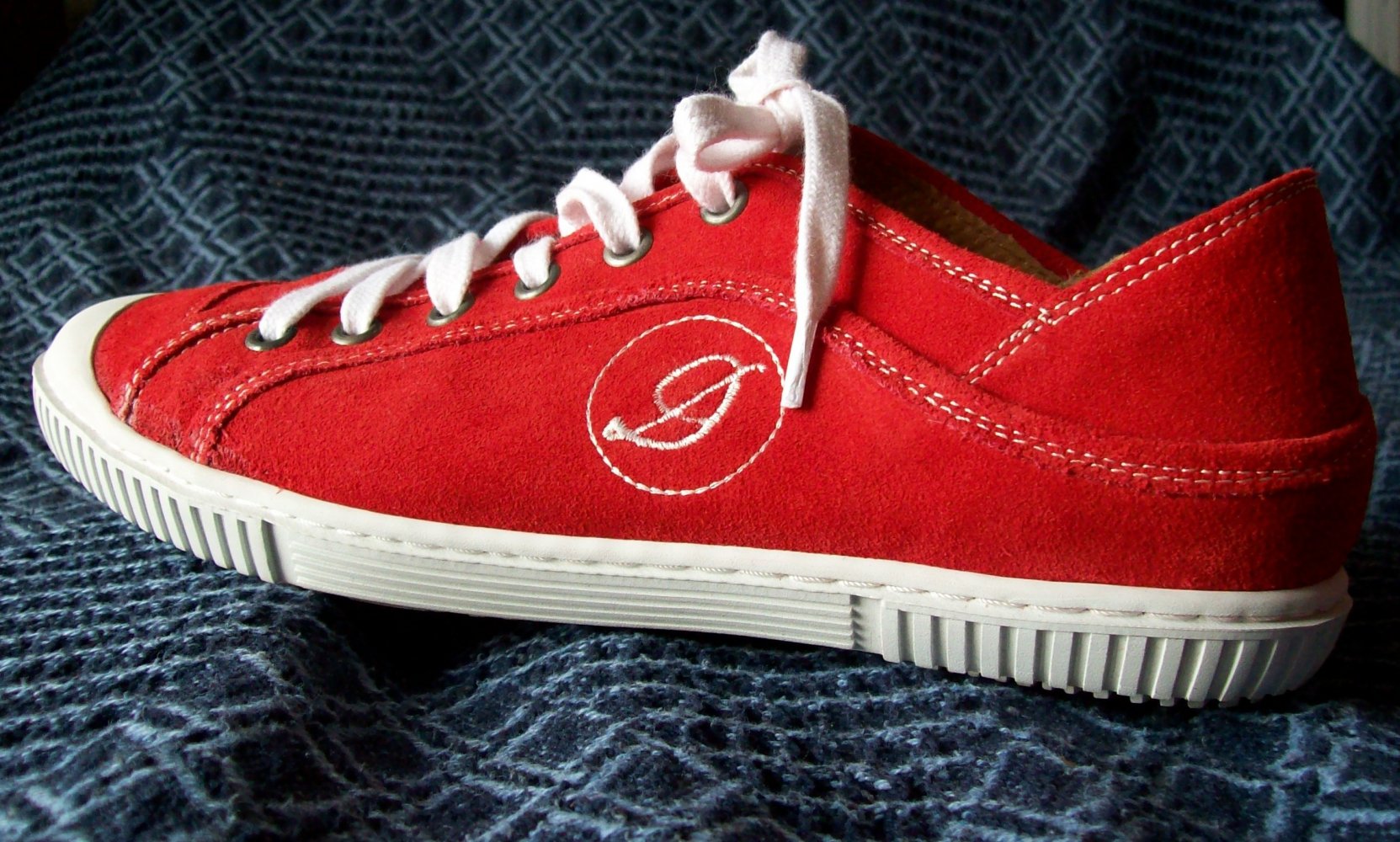 Sneacker Kult Deerberg NEU